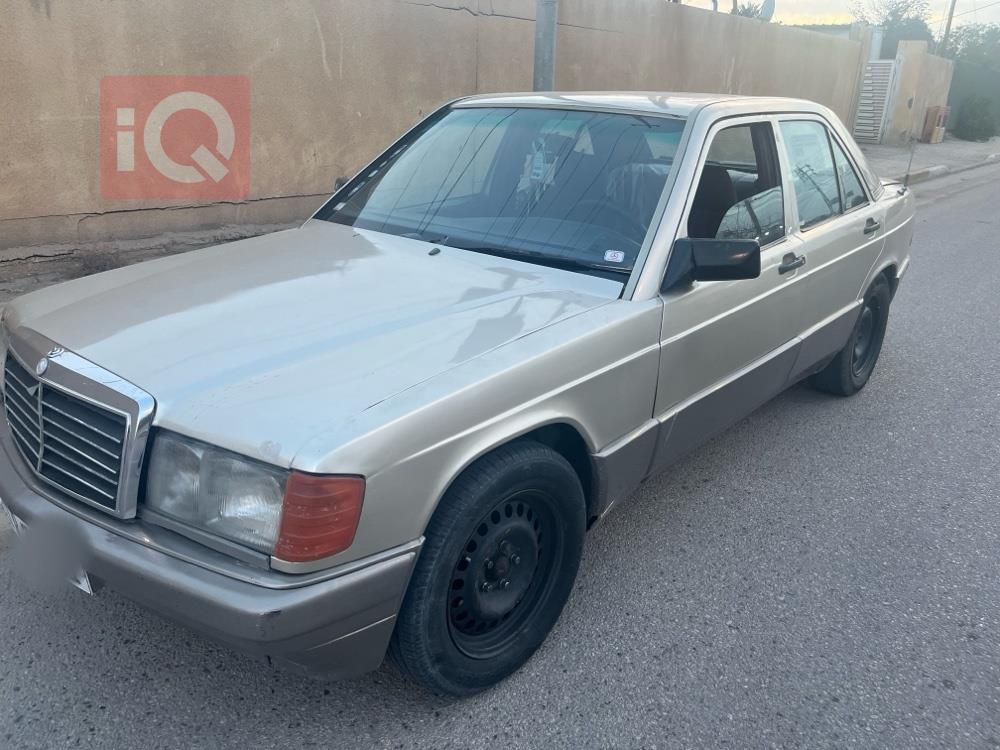 مرسيدس بنز E-Class